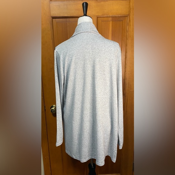 NWT Plus Size Lace Print Cardigan - Picture 3 of 6